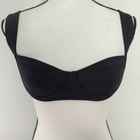 SKIMS Shaping Swim Unlined Underwire‎ Bikini Top Onyx | XXS - Picture 4 of 11